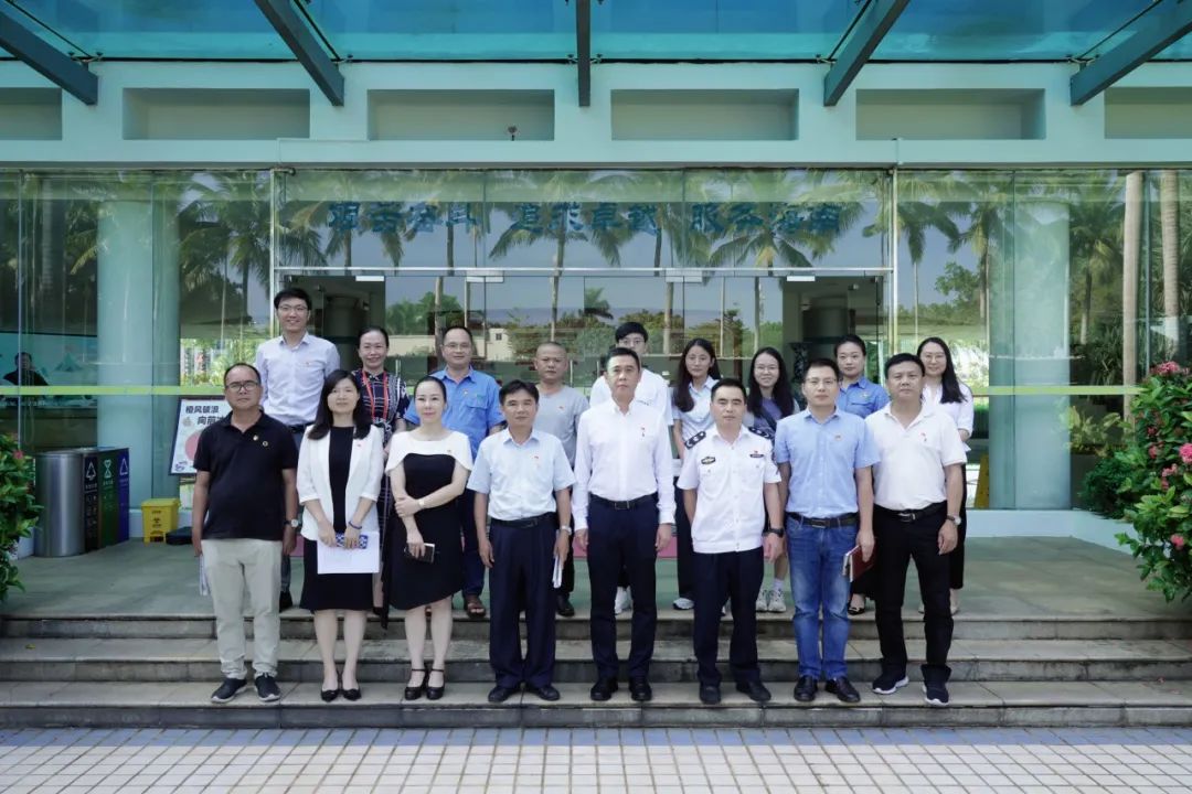 ���Ͽ�ҵ������������չ����Ʒ�ƶԱ꽻��