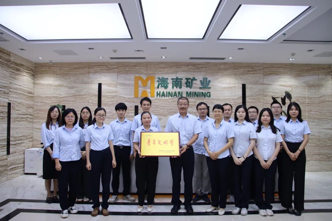 ���Ͽ�ҵ���С���������ڡ�ϵ���˶�