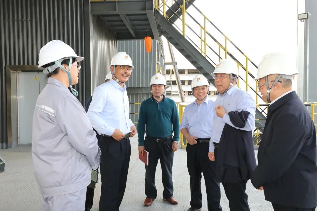 ����ʡ��Э����ϯ�����һ�е����Ͽ�ҵ����