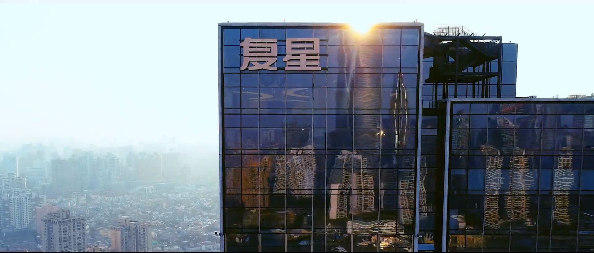 �عɹɶ����Ǹ߿������ֹ�˾�ɷݣ�����������������5000��Ԫ