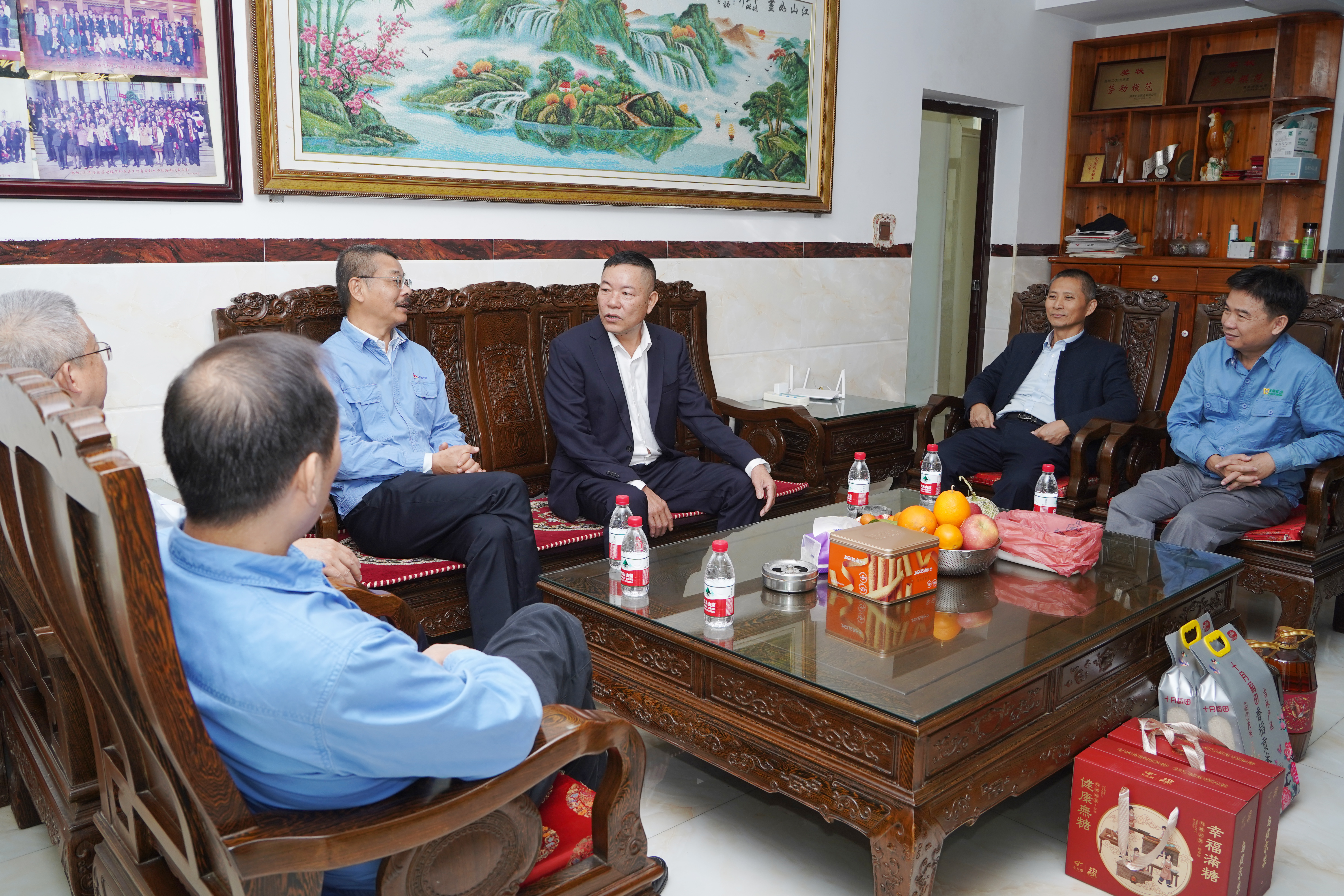 ���Ͽ�ҵ��չ2025���´�ο��