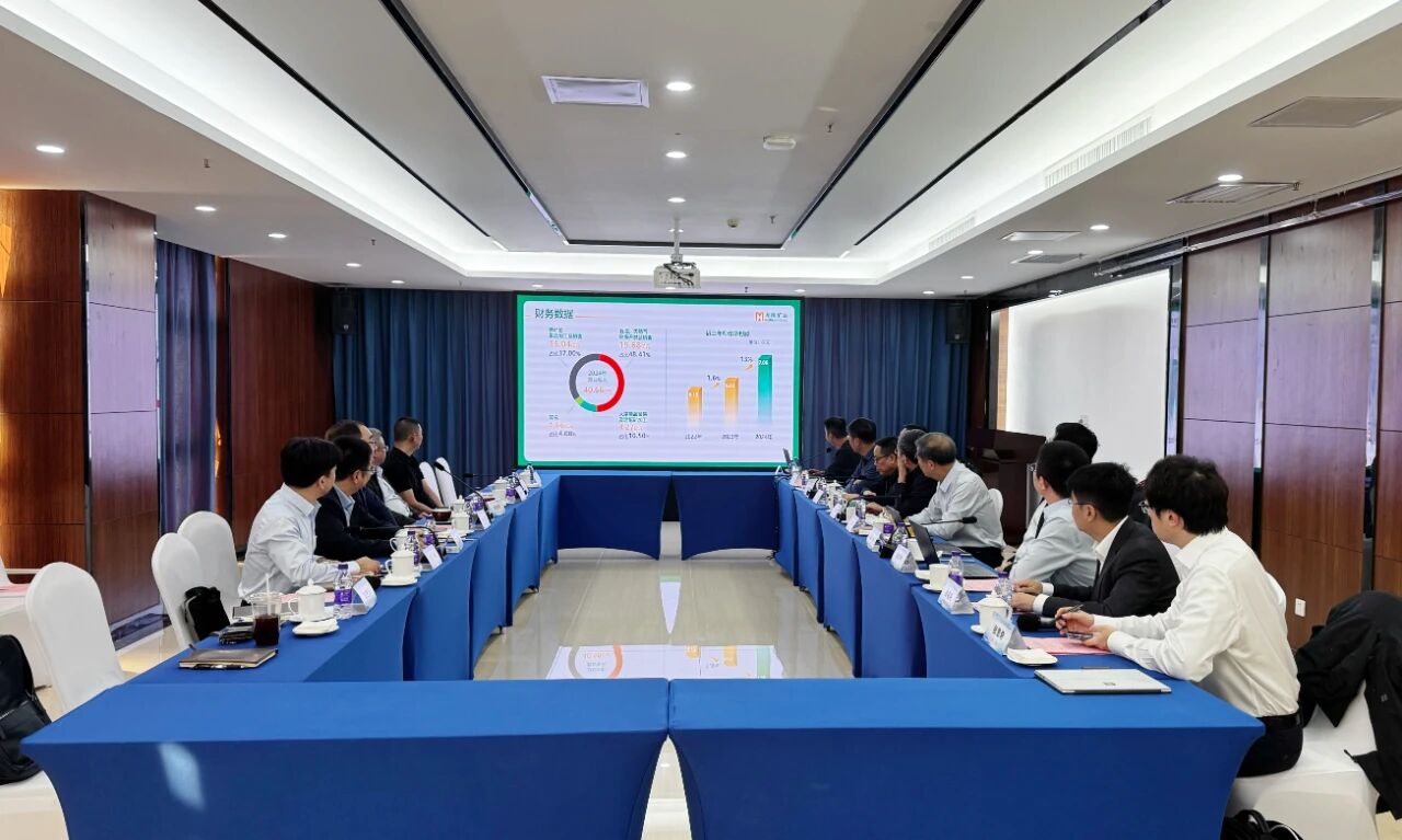 ���Ͽ�ҵ����ת������ר�����л� ��Ժʿר�������潻��