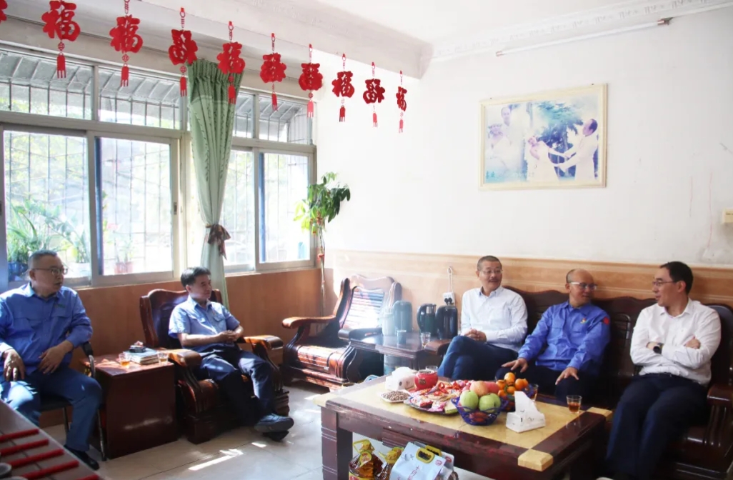 ���Ͽ�ҵ��չ2026�괺�ڡ�����ů���߷�ο���˶�