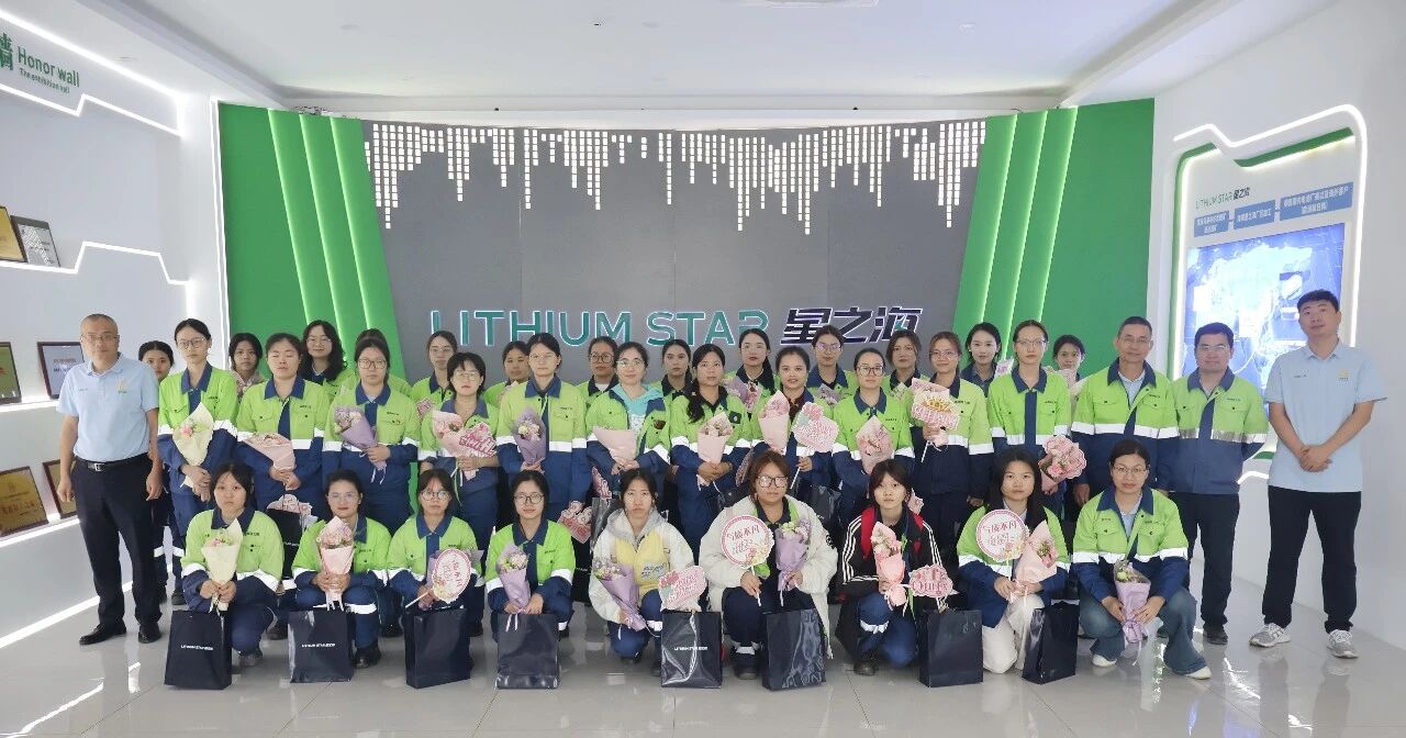 ����չ�緶 ������δ�� ���Ͽ�ҵ��չ���˸�Ů��ϵ���˶�