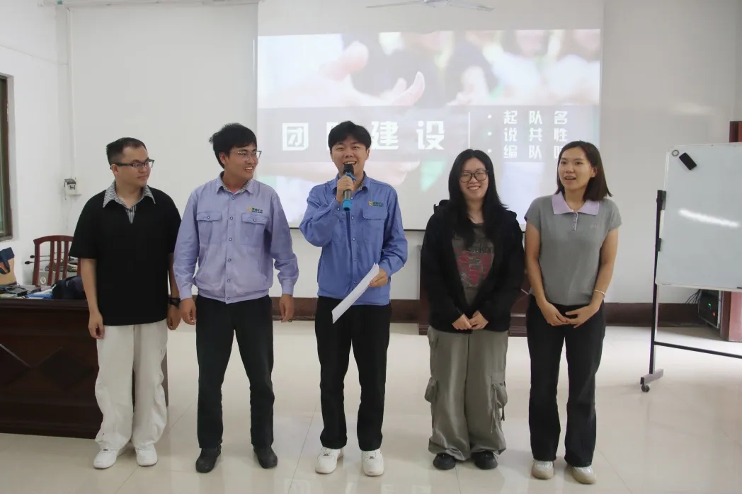 ׿Խѵ��Ӫ | ������׿Խѵ��Ӫ�ڶ������¿γ�Բ������